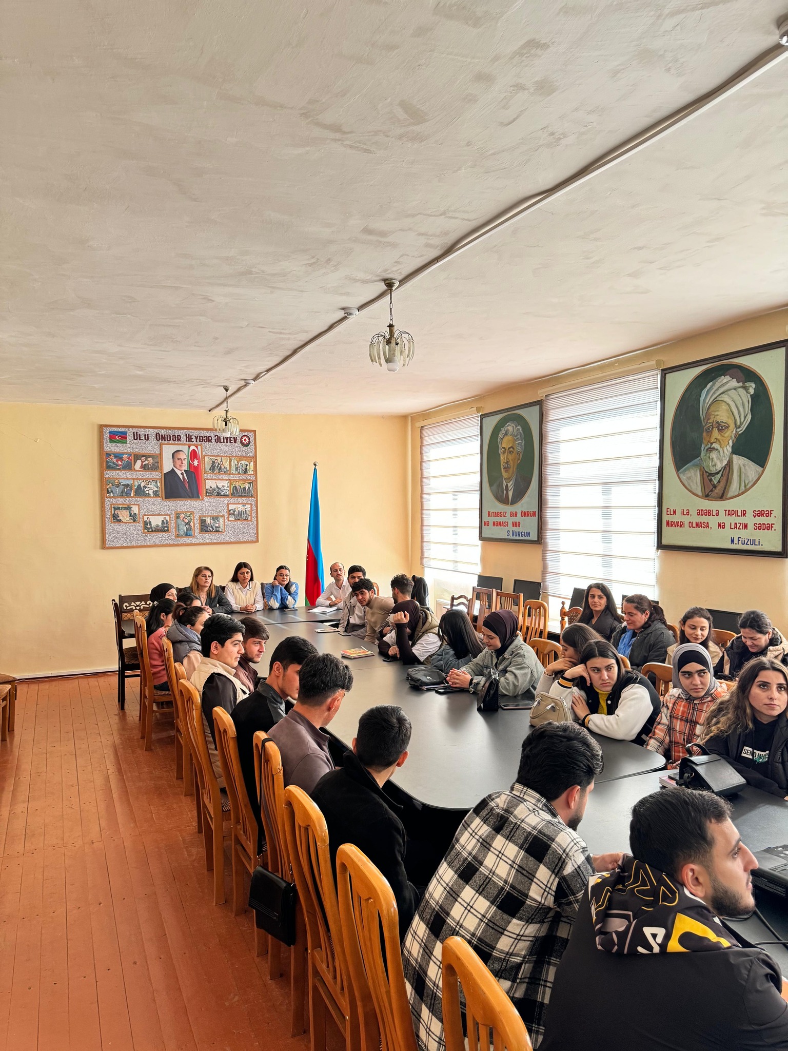 “Qəhvəyi mərmər bağacığı” mövzusunda tədbir