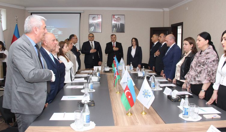 Yeni Azərbaycan Partiyası Astara Rayon Təşkilatı  və Astara Pedaqoji Kollecinin birgə təşkilatçılığı ilə “Konstitusiya və Suverenlik İli” çərçivəsində Heydər Əliyevin anadan olmasının 102-ci ildönümü münasibəti İlə “Heydər Əliyev Müstəqil Azərbaycan Konstitusiyasının Yaradıcısı və Milli Dövlətçiliyimizin Memarı kimi” adlı konfrans