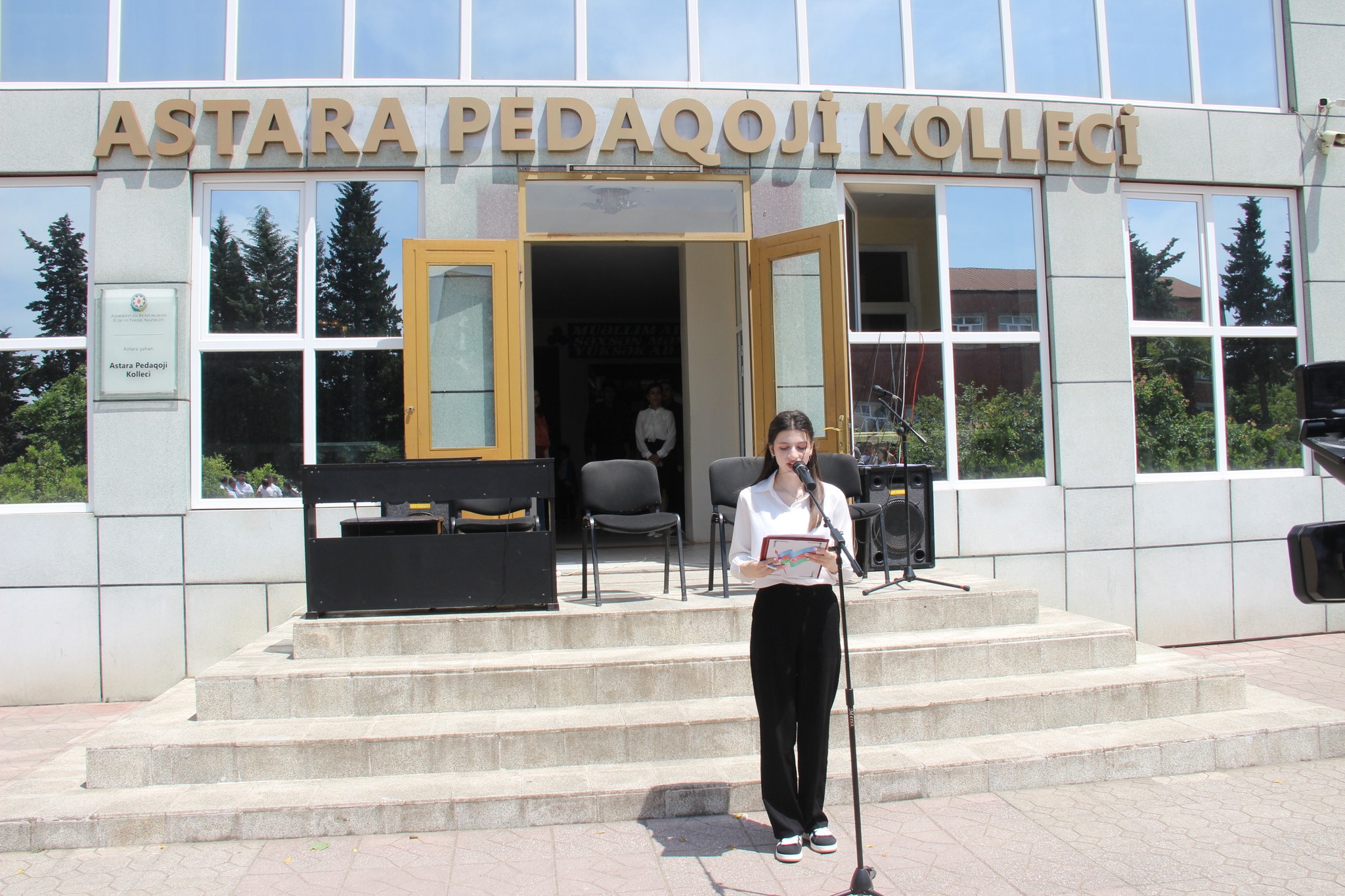 Astara Pedaqoji Kollecində  Yeni Azərbaycan Partiya (YAP) Astara rayon  təşkilatı, Astara Pedaqoji Kolleci  və Lənkəran-Astara Təhsil İdarəsi Astara Təhsil  Sektorunun  təşkilatçılığı ilə 28 May Müstəqillik günü münasibətilə ilə bayram tədbiri