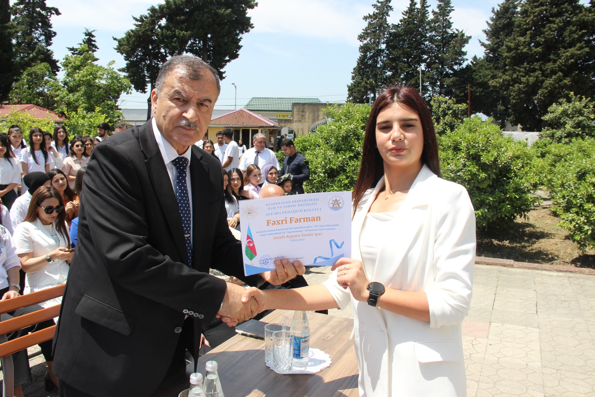 Astara Pedaqoji Kollecində  Yeni Azərbaycan Partiya (YAP) Astara rayon  təşkilatı, Astara Pedaqoji Kolleci  və Lənkəran-Astara Təhsil İdarəsi Astara Təhsil  Sektorunun  təşkilatçılığı ilə 28 May Müstəqillik günü münasibətilə ilə bayram tədbiri