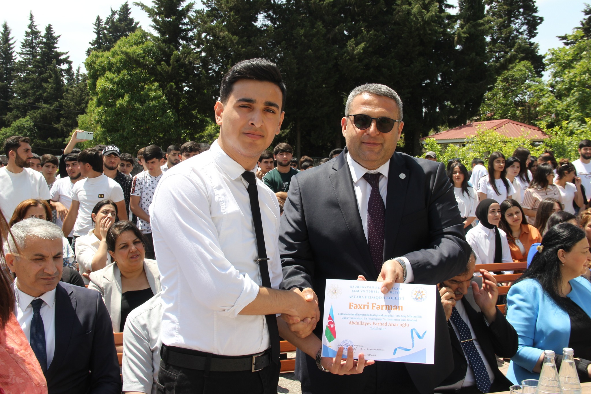 Astara Pedaqoji Kollecində  Yeni Azərbaycan Partiya (YAP) Astara rayon  təşkilatı, Astara Pedaqoji Kolleci  və Lənkəran-Astara Təhsil İdarəsi Astara Təhsil  Sektorunun  təşkilatçılığı ilə 28 May Müstəqillik günü münasibətilə ilə bayram tədbiri