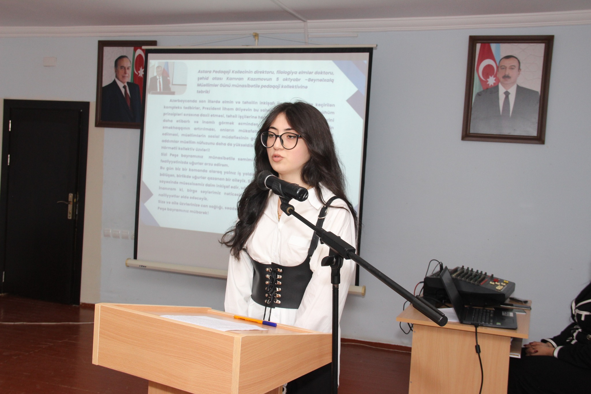 Astara Pedaqoji Kollecində 5 oktyabr Beynəlxalq Müəllimlər Günü münasibətilə tədbir