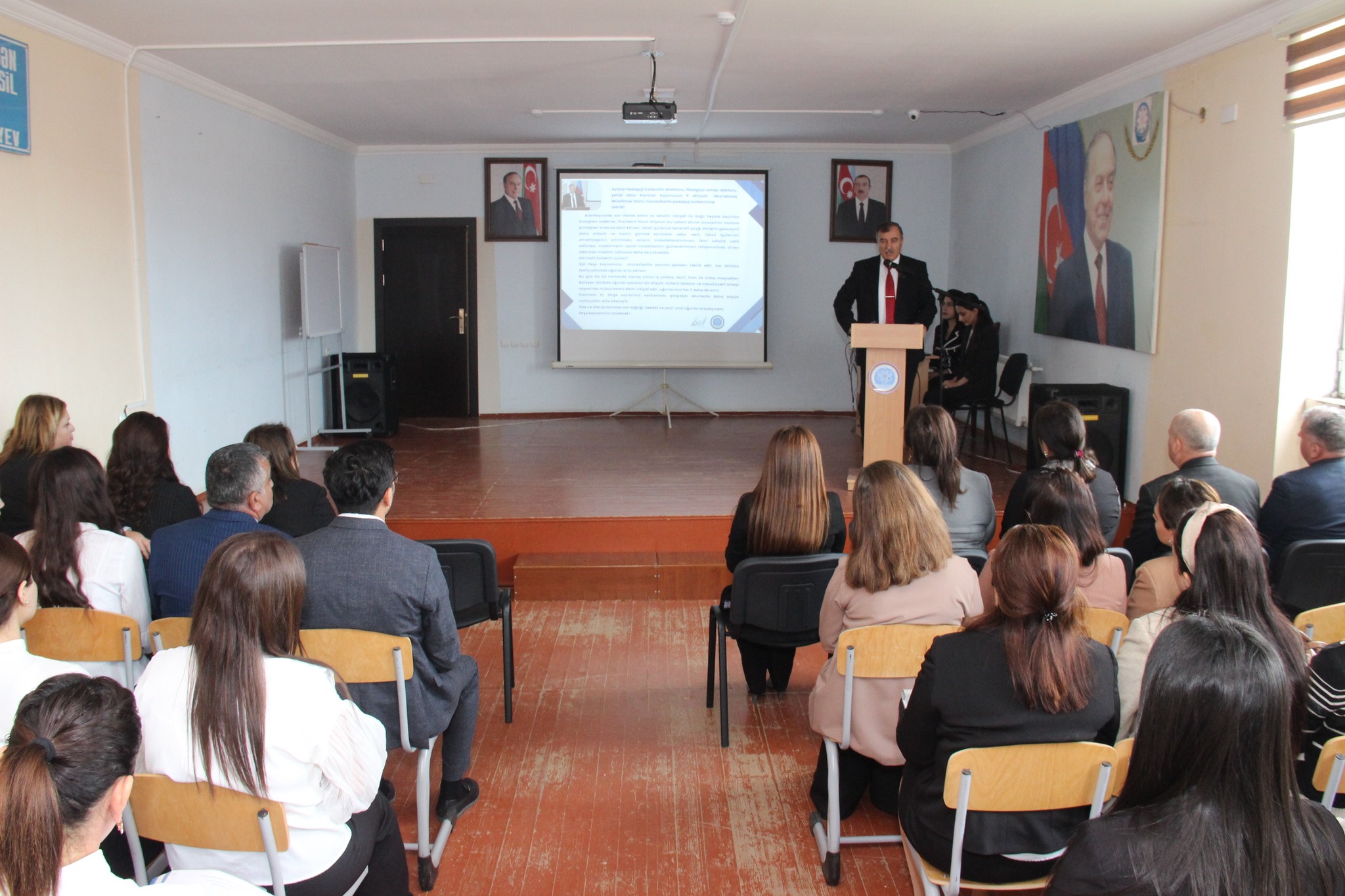 Astara Pedaqoji Kollecində 5 oktyabr Beynəlxalq Müəllimlər Günü münasibətilə tədbir