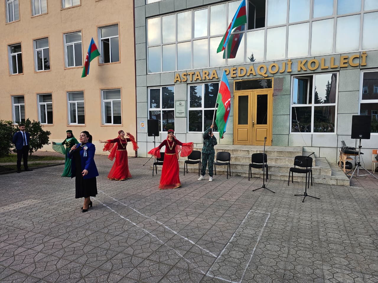 Kollecdə 8 Noyabr —Zəfər Gününə həsr olunmuş “44 günlük müharibənin hər bir günü Qələbə, Zəfər günüdür” adlı  bədii- musiqili tədbir