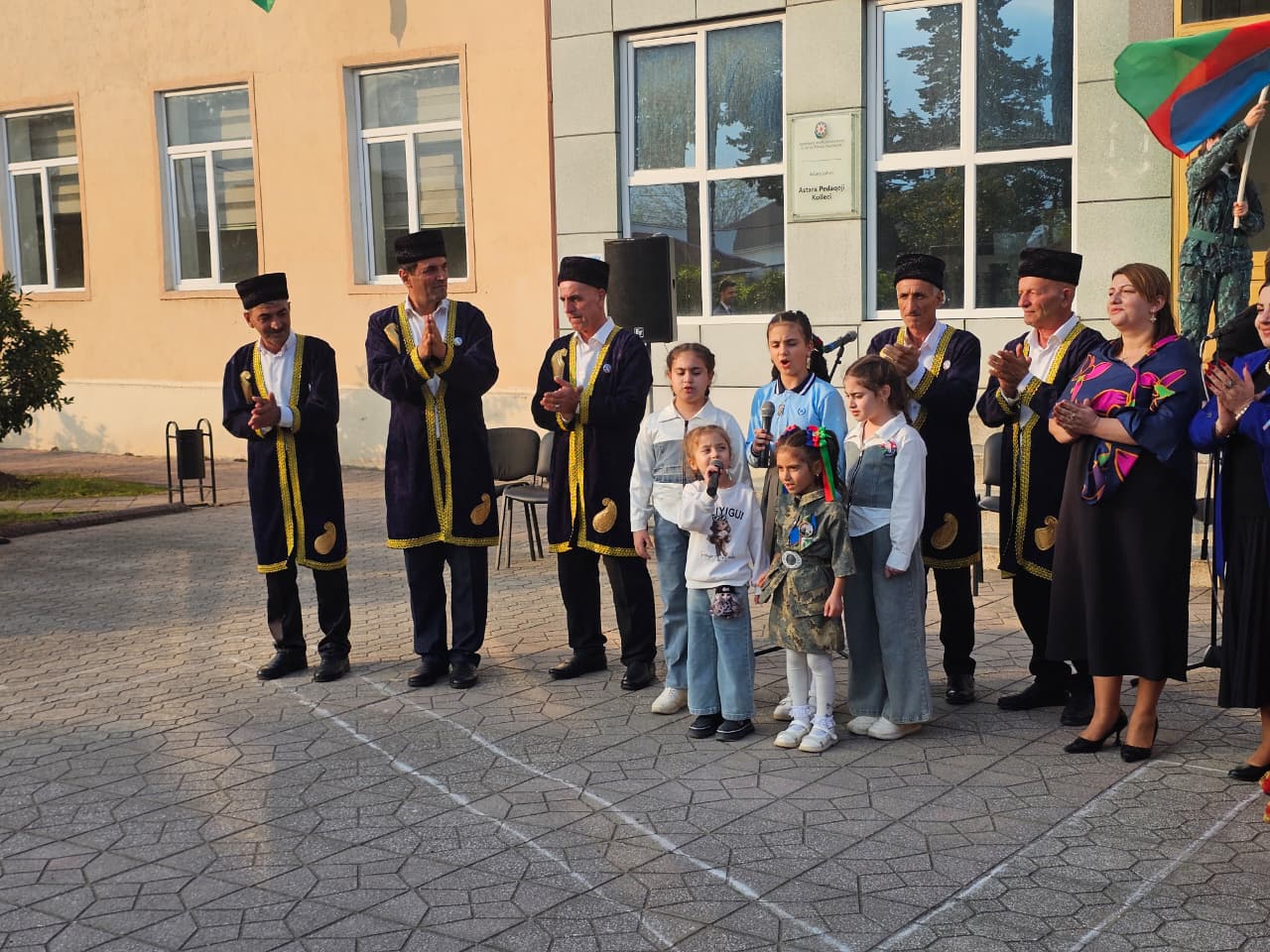 Kollecdə 8 Noyabr —Zəfər Gününə həsr olunmuş “44 günlük müharibənin hər bir günü Qələbə, Zəfər günüdür” adlı  bədii- musiqili tədbir