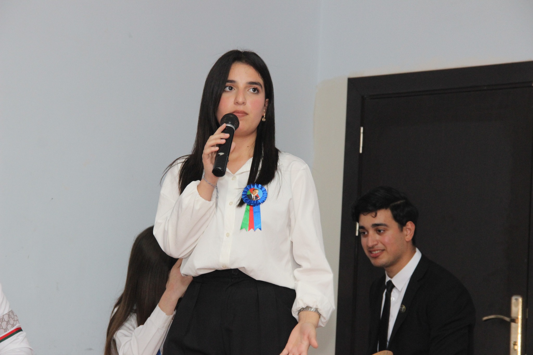 Kollecdə Azərbaycan xalqının Ümummilli Lideri Heydər Əliyevin anadan olmasının 103-cü ildönümünə həsr olunmuş konfrans