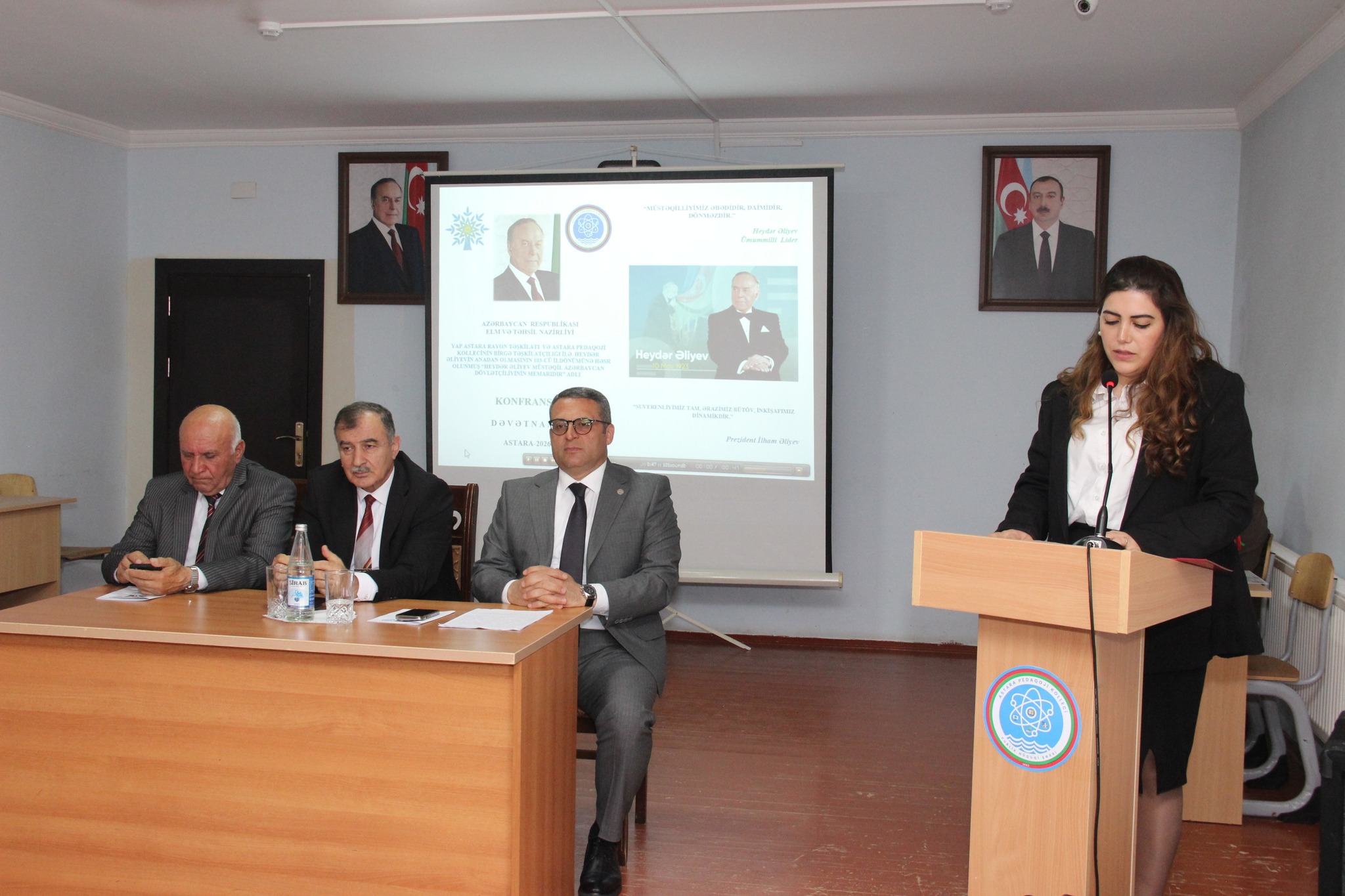Kollecdə Azərbaycan xalqının Ümummilli Lideri Heydər Əliyevin anadan olmasının 103-cü ildönümünə həsr olunmuş konfrans